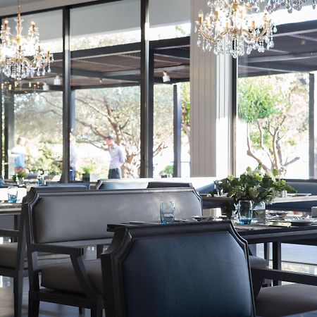 อัลมิรา Hotel Paphos ภายนอก รูปภาพ Interior of the restaurant