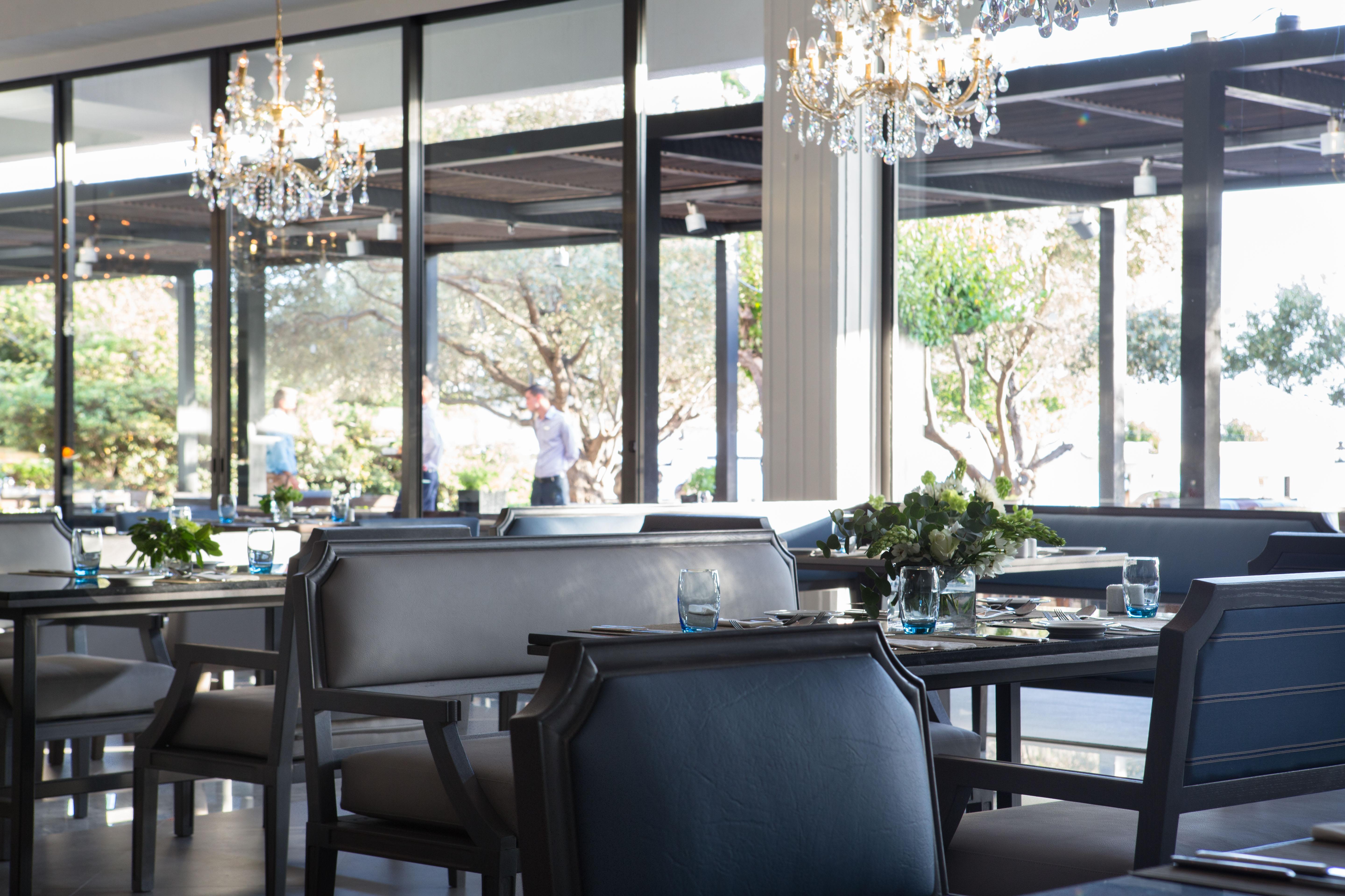 อัลมิรา Hotel Paphos ภายนอก รูปภาพ Interior of the restaurant